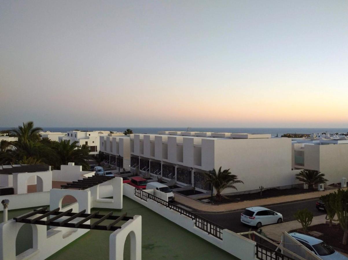 Aqua Apt Sunrise & Sea Views Costa Teguise Exterior photo