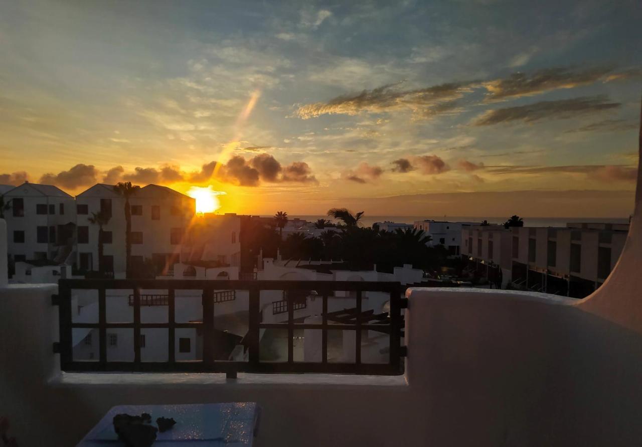 Aqua Apt Sunrise & Sea Views Costa Teguise Exterior photo